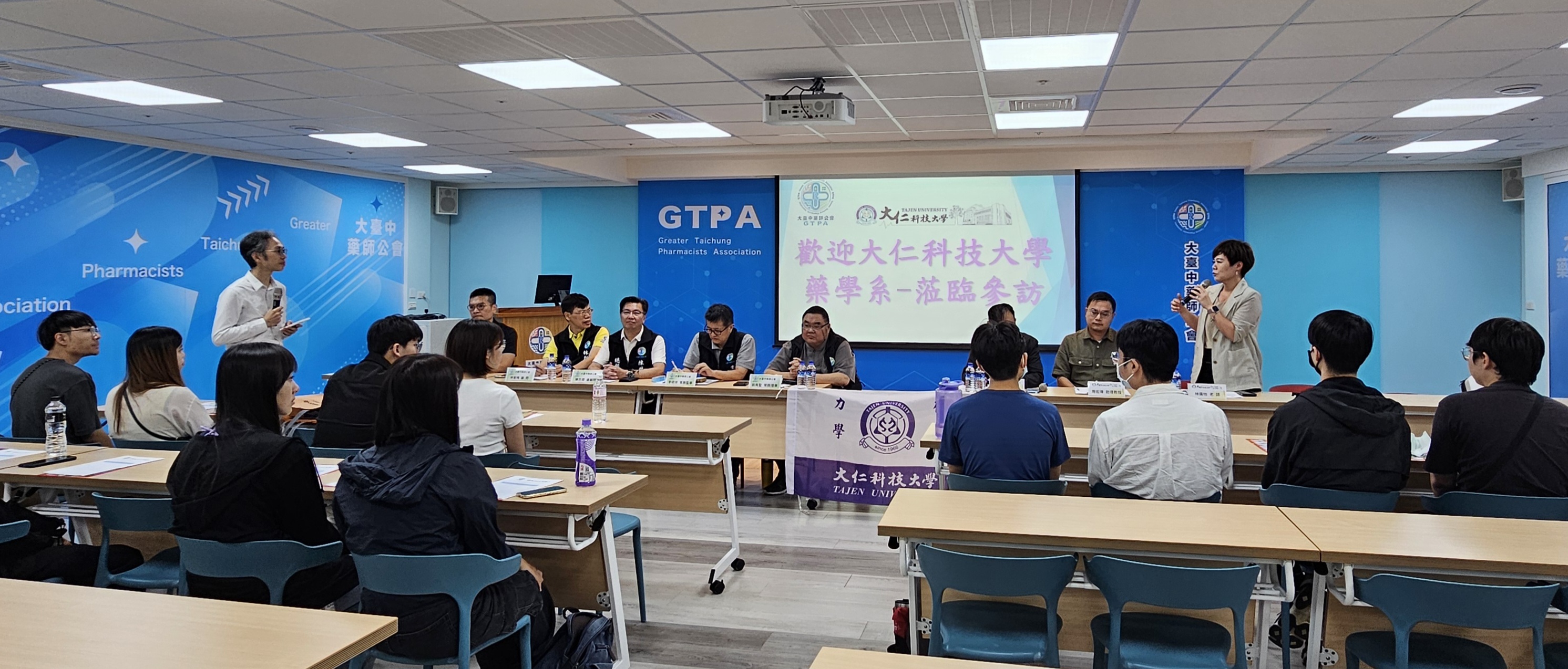 20250507-屏東大仁科技大學，藥學系副教授兼國際專修部部長李建立老師帶領師生，參訪本會。